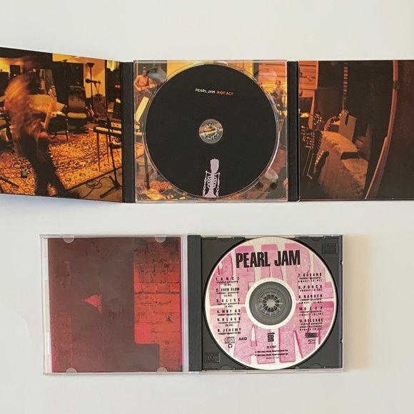 Pearl Jam - Ten (CD, 1991) & Riot Act (CD, 2002) Epic Records - Picture 3 of 4